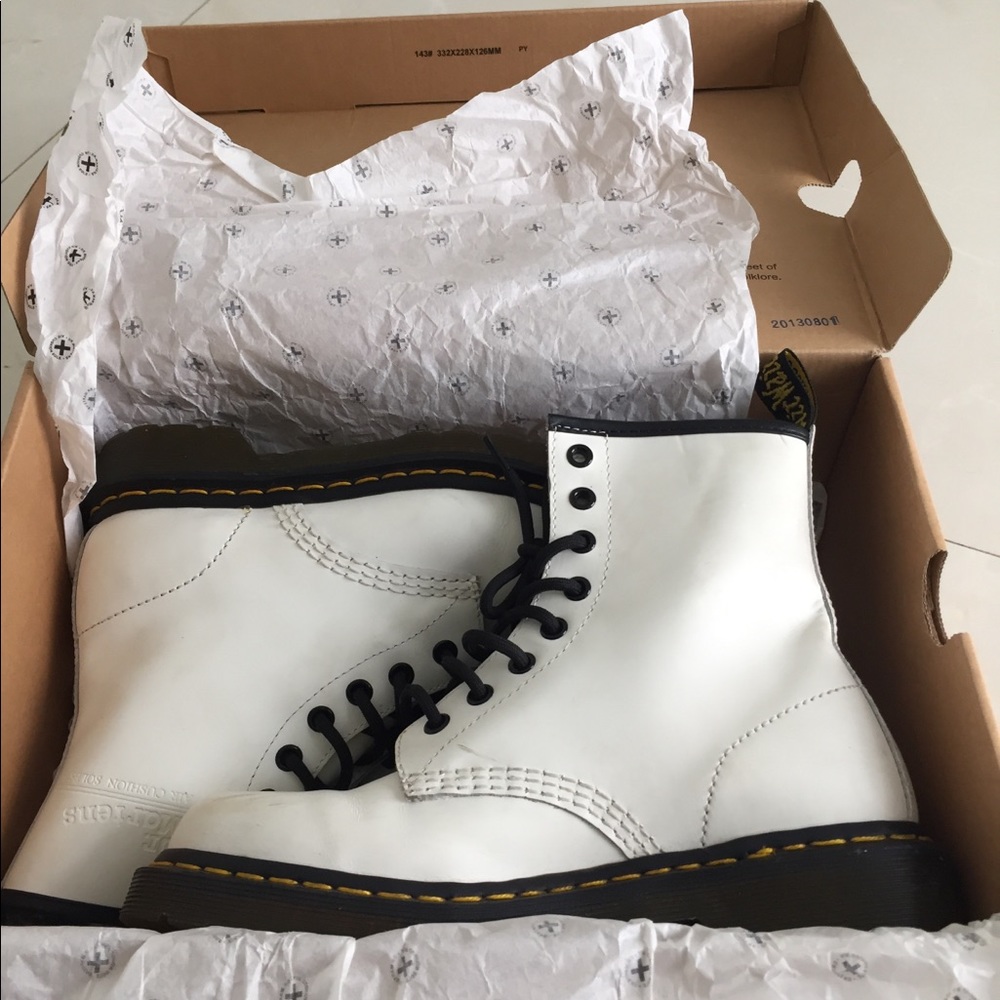 White DR.Martins used once❗️❗️